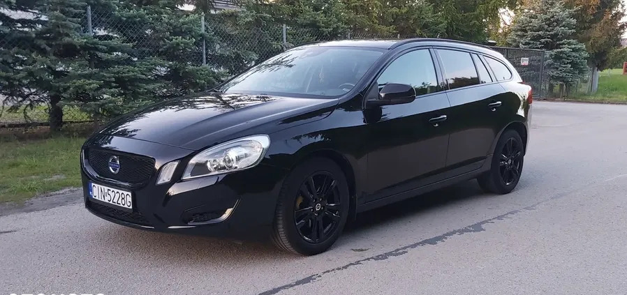 samochody osobowe Volvo V60 cena 33900 przebieg: 203000, rok produkcji 2011 z Inowrocław